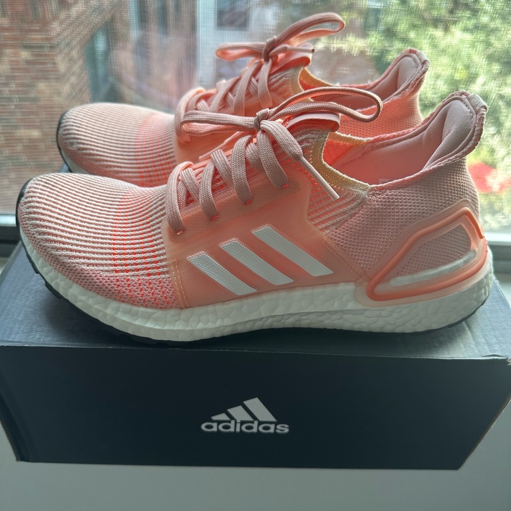 Adidas Ultraboost 19